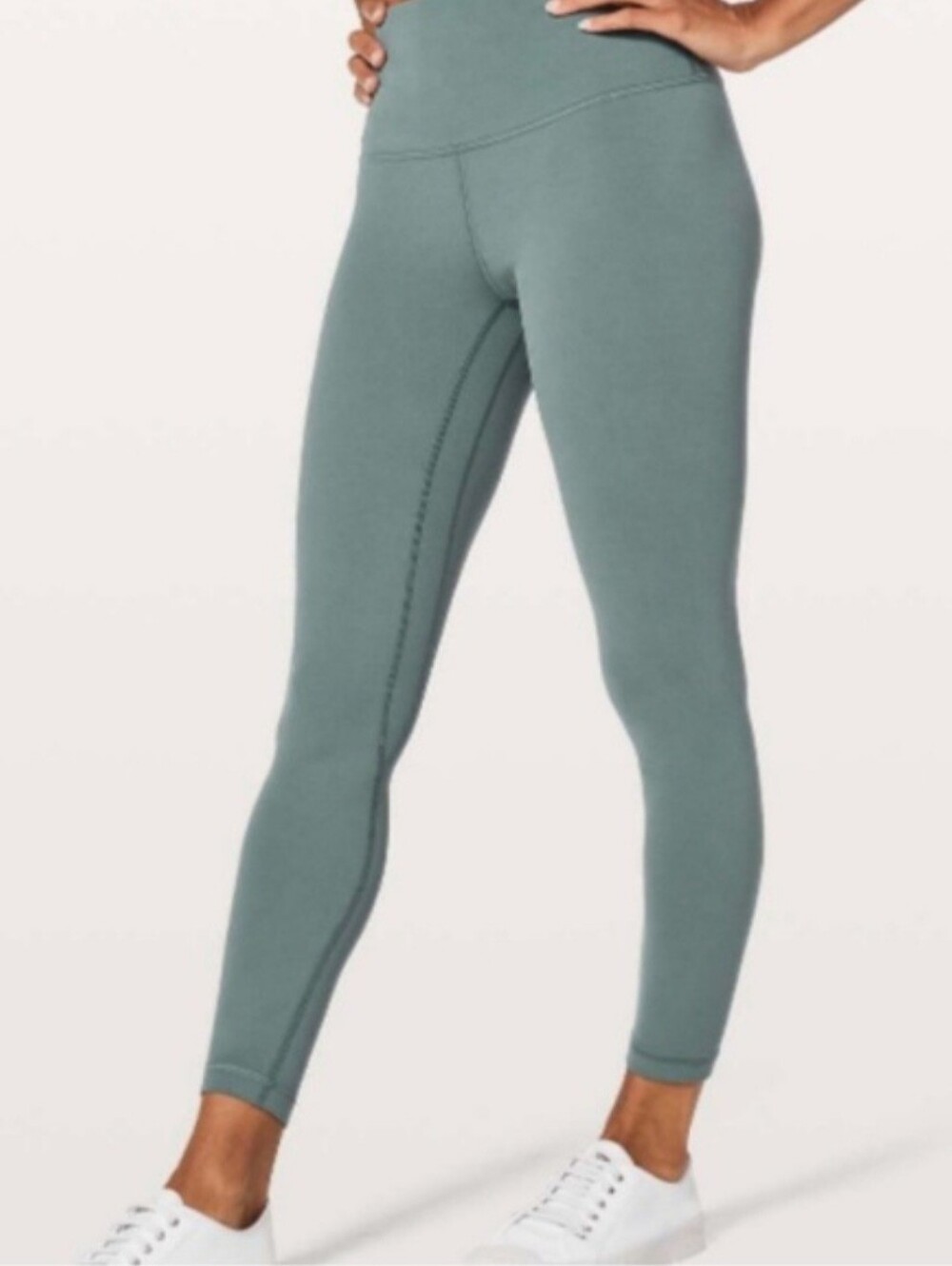 Lululemon Align High-Rise Leggins 25" in Gray Sage. Size 2